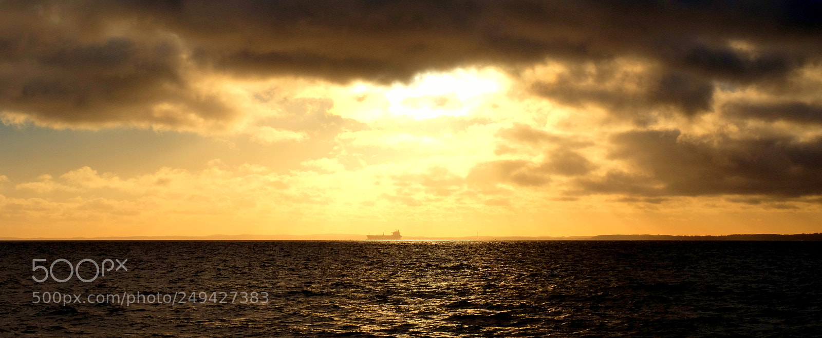 Fujifilm X-M1 sample photo. Sunset through the sky photography