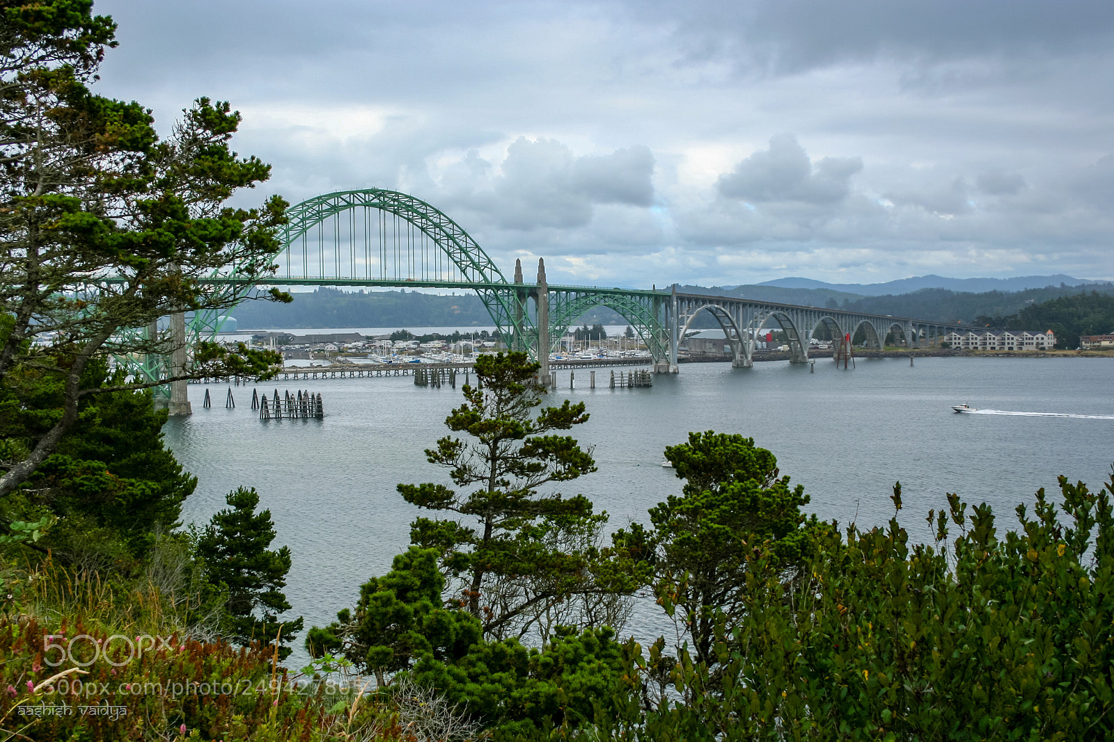 Canon EOS 350D (EOS Digital Rebel XT / EOS Kiss Digital N) sample photo. Yaquina bay bridge, newport photography
