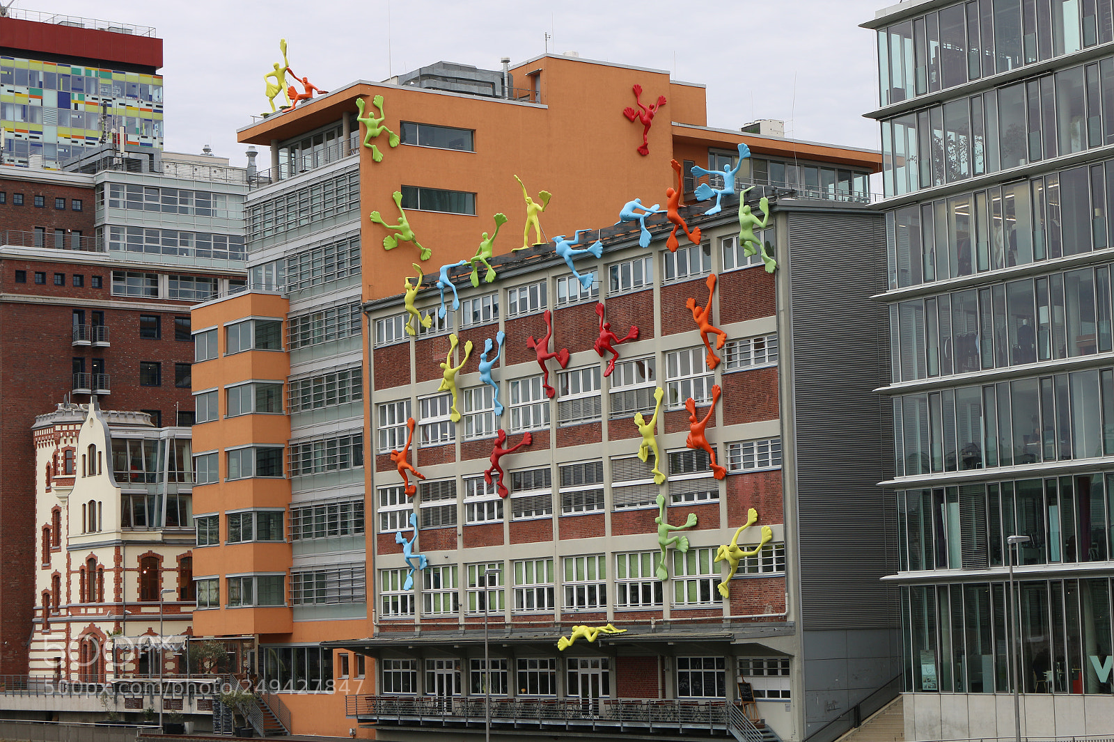 Canon EOS 70D sample photo. Medienhafen düsseldorf photography