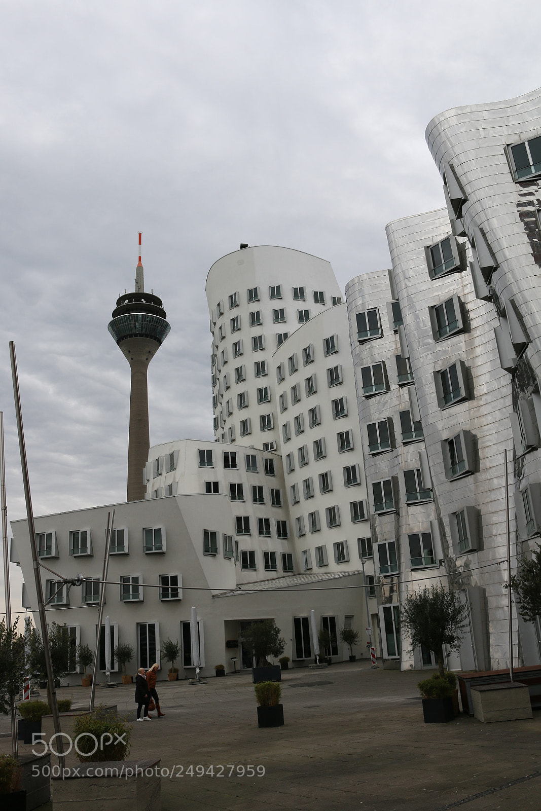 Canon EOS 70D sample photo. Medienhafen düsseldorf photography