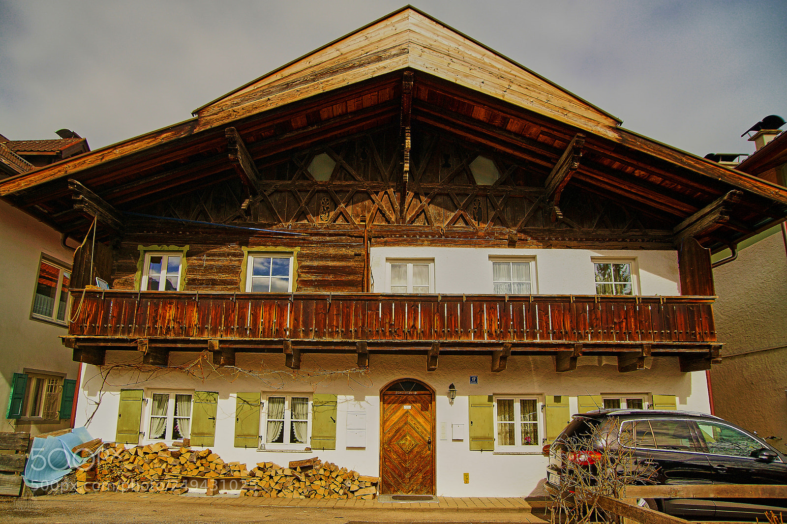 Sony ILCA-77M2 sample photo. A gable photography
