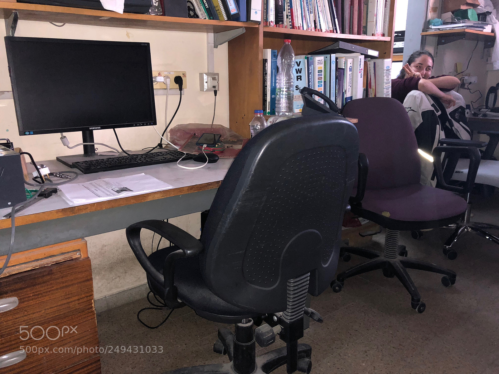 Apple iPhone X sample photo. Workstation and sveta photography