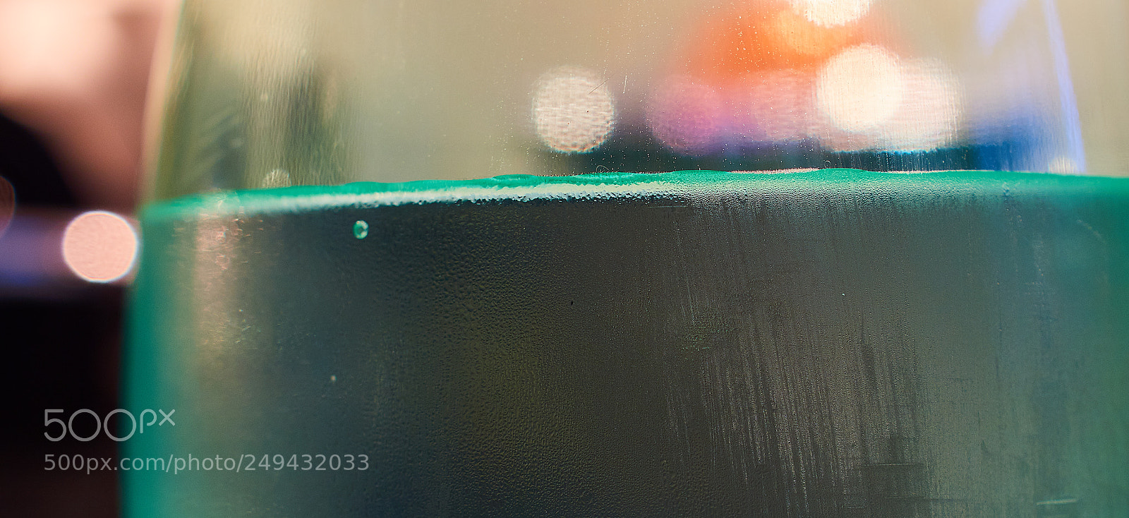 Olympus OM-D E-M5 II sample photo. Luces y liquido photography