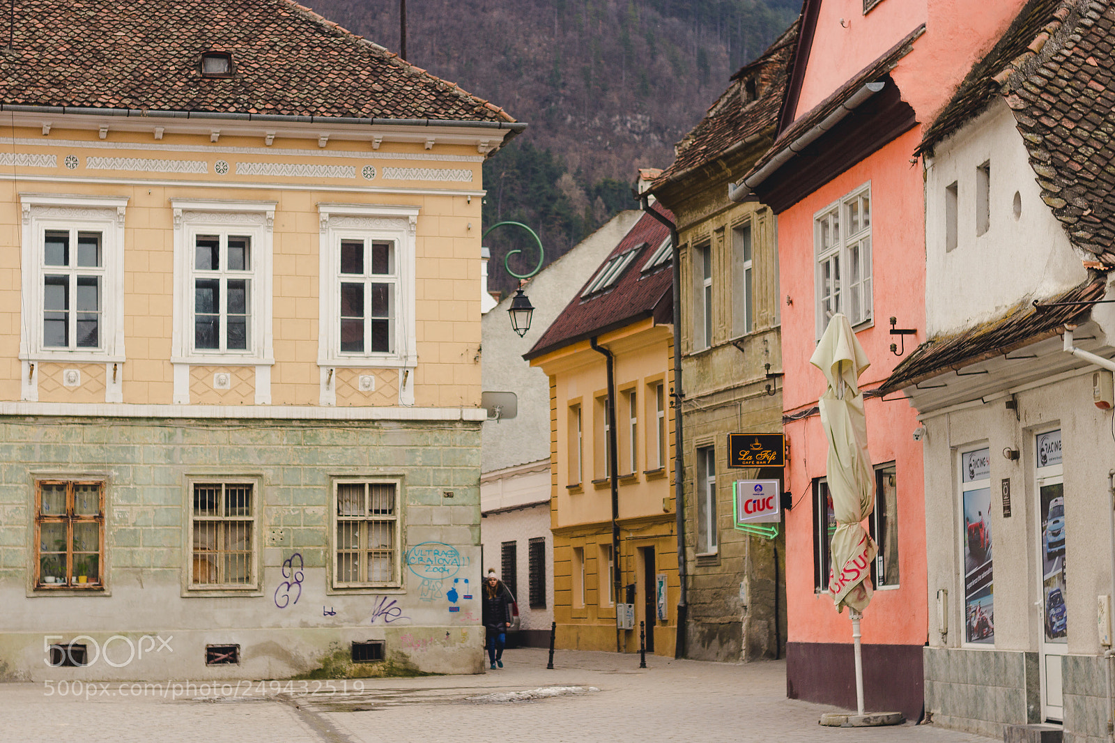 Canon EOS 600D (Rebel EOS T3i / EOS Kiss X5) sample photo. Brasov citybreak photography