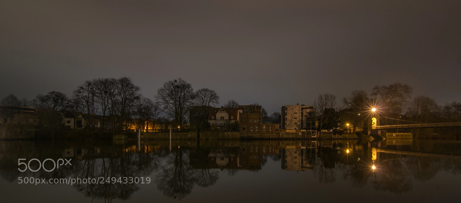 Sony a6000 sample photo. Silent night photography