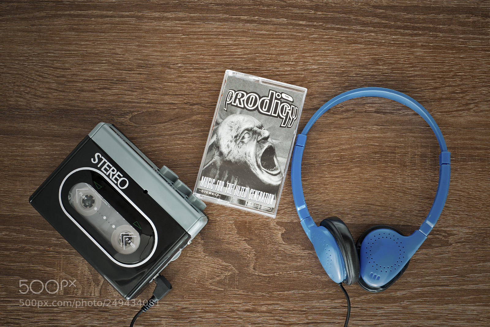 Nikon D610 sample photo. Vintage walkman, the prodigy photography