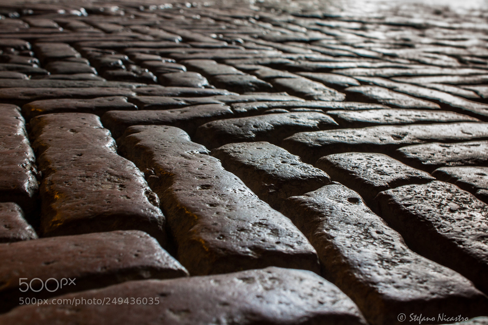 Canon EOS 450D (EOS Rebel XSi / EOS Kiss X2) sample photo. Cobblestones photography