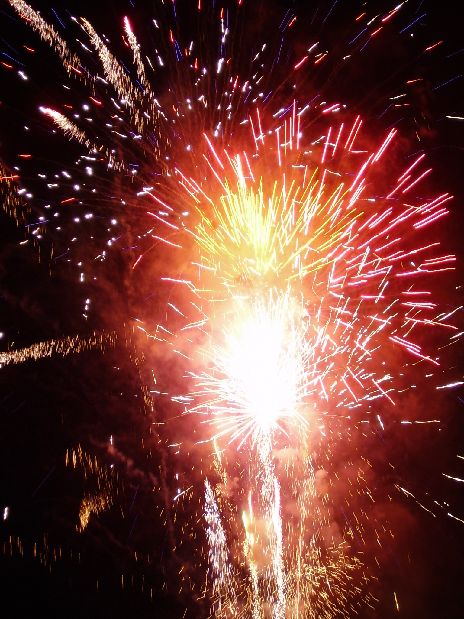 Olympus X450,D535Z,C370Z sample photo. Fireworks photography