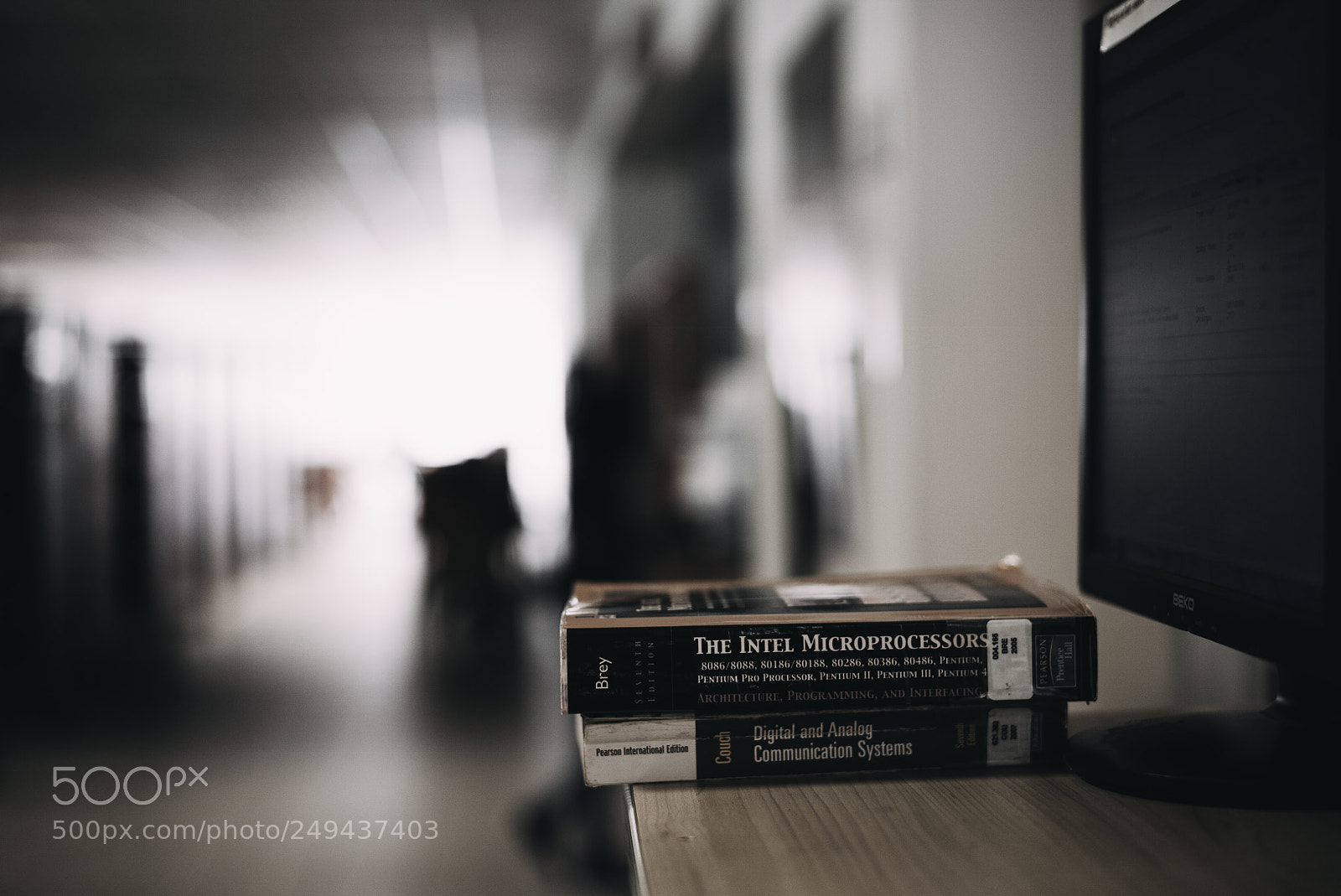 Leica M (Typ 240) sample photo. Books photography