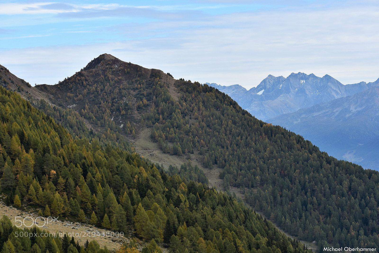 Nikon D7200 sample photo. Autumn is starting.. photography