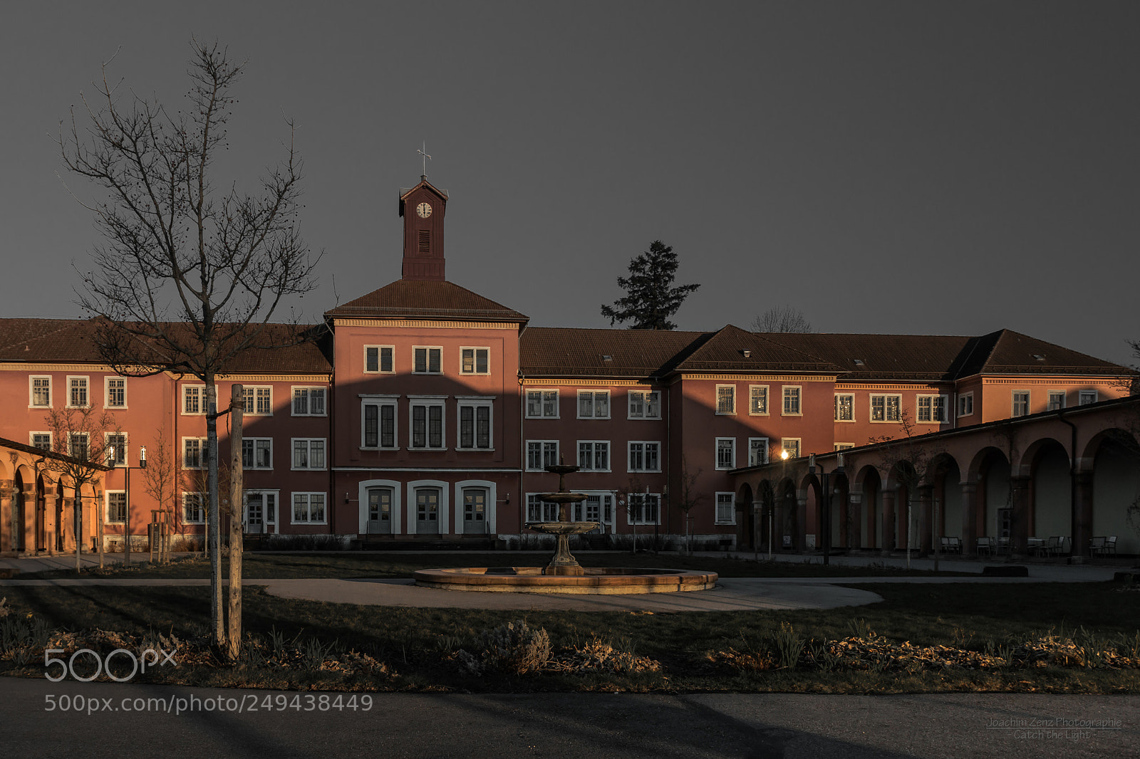 Canon EOS 70D sample photo. Lunatic asylum photography