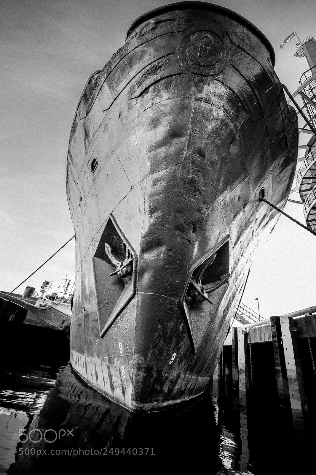 Fujifilm X-T2 sample photo. Ship hull in tromso photography