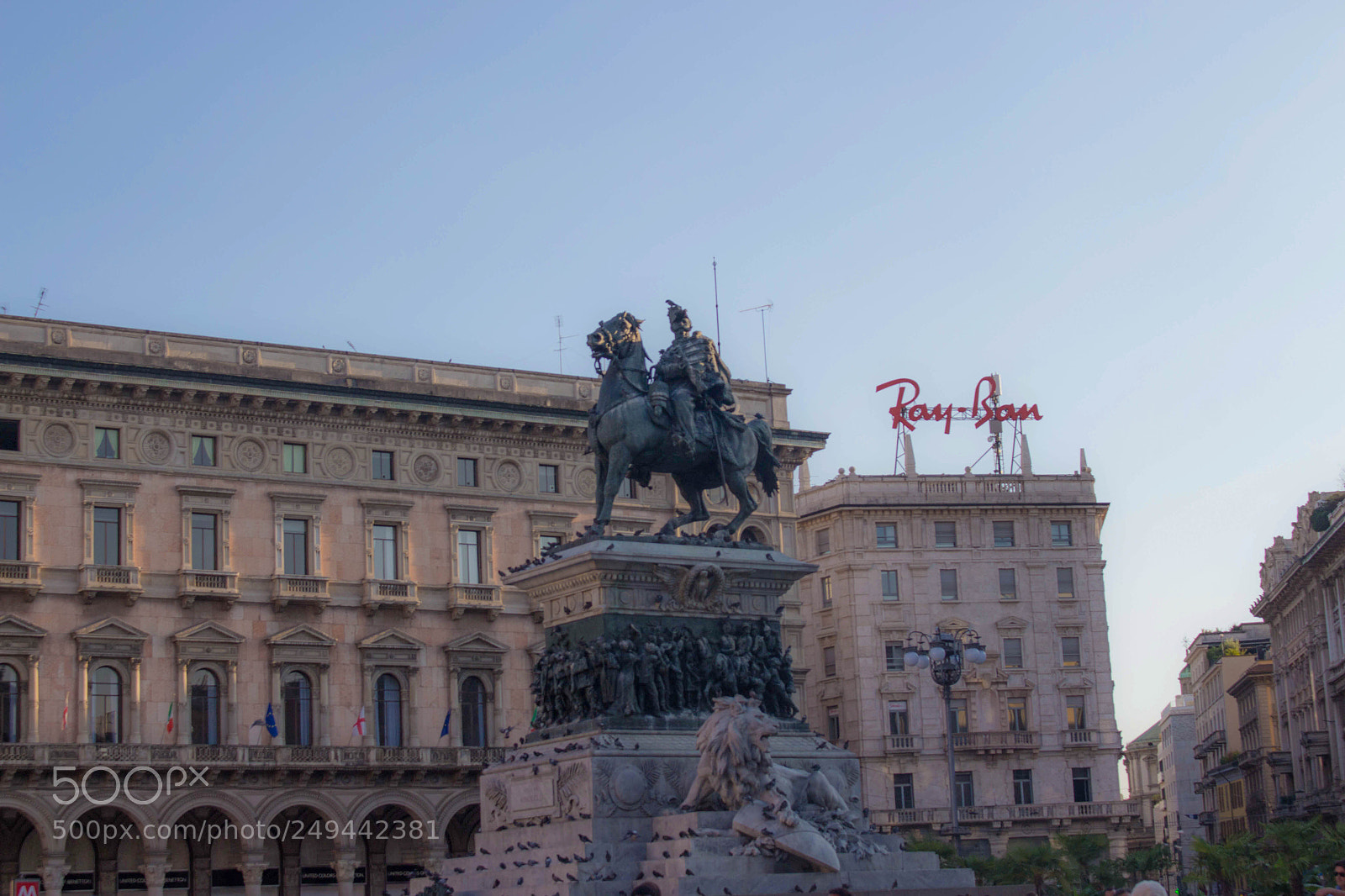 Canon EOS 700D (EOS Rebel T5i / EOS Kiss X7i) sample photo. Milano photography