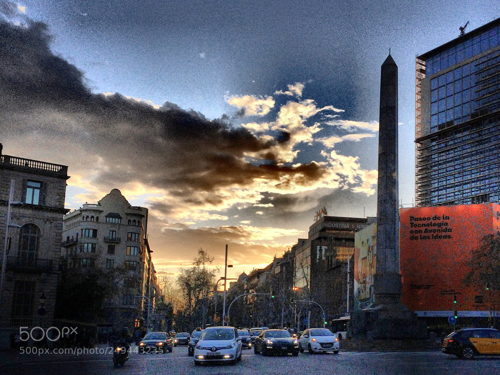 Apple iPhone 5s sample photo. Diagonal - paseo de photography
