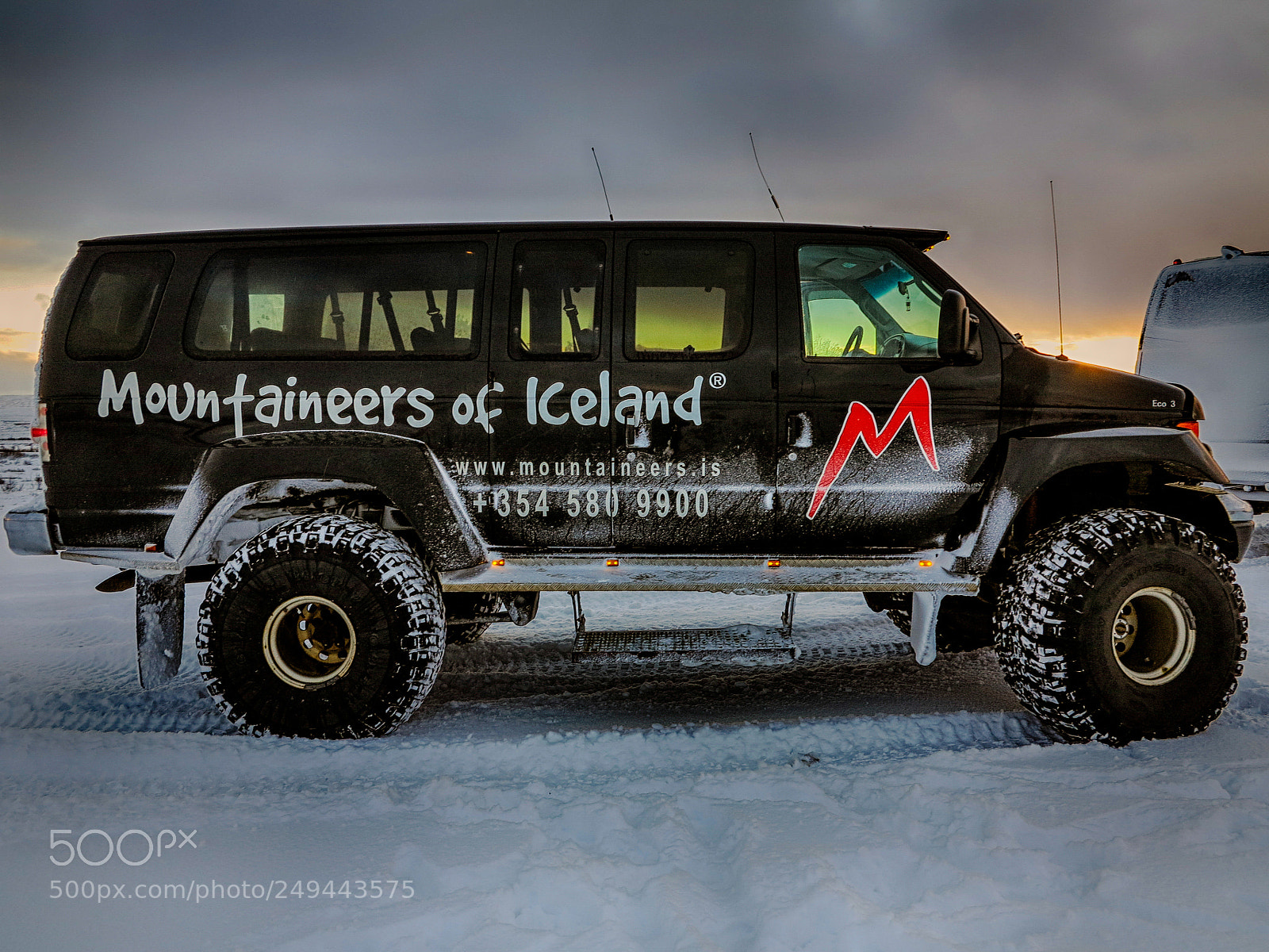 Canon PowerShot G1 X sample photo. Iceland: super jeep photography