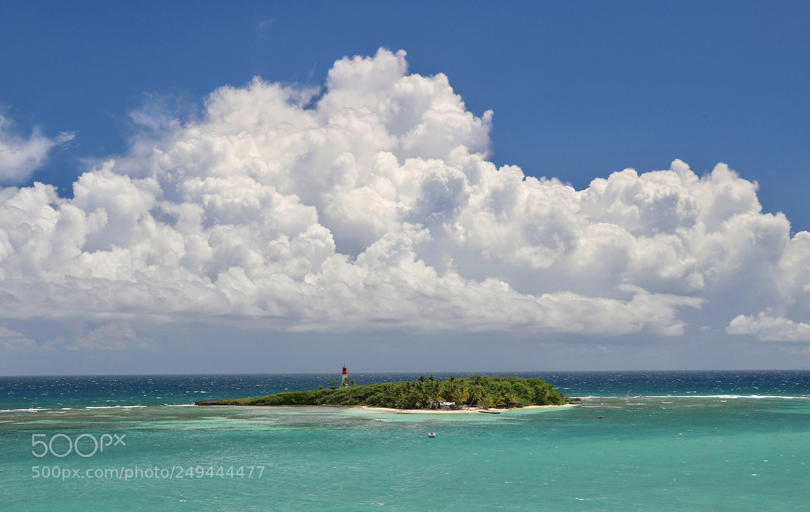 Canon EOS 750D (EOS Rebel T6i / EOS Kiss X8i) sample photo. Paradise island photography