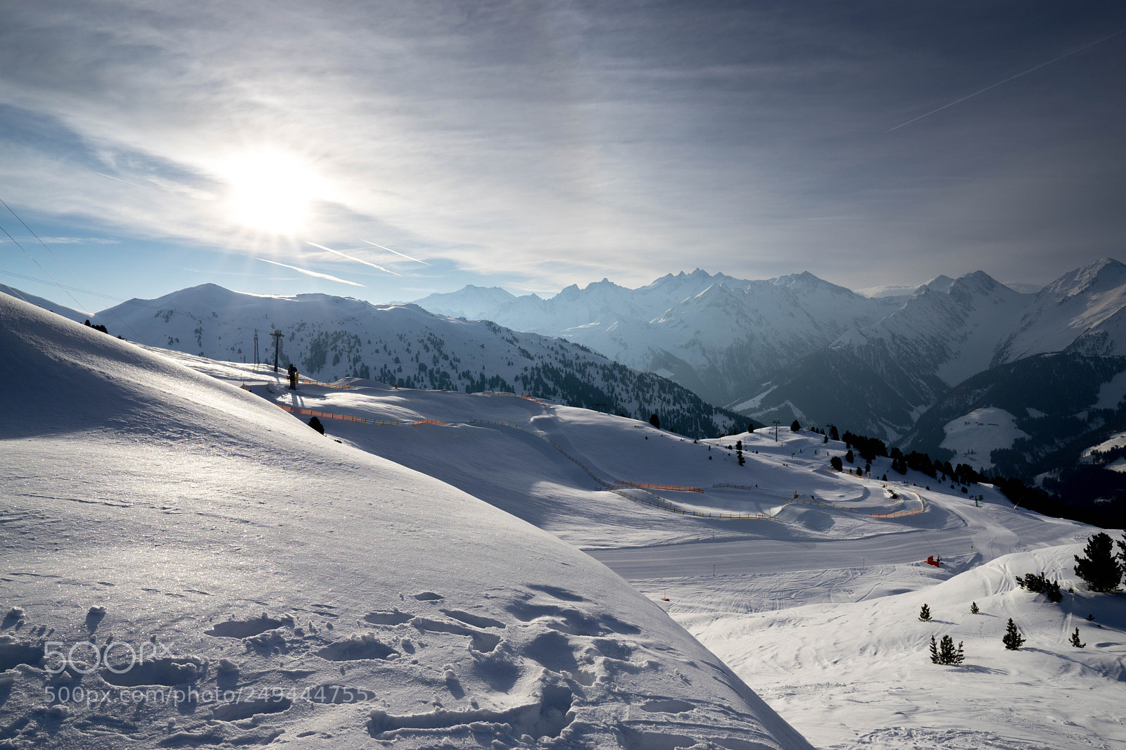 Sony a6000 sample photo. Early morning skiing photography