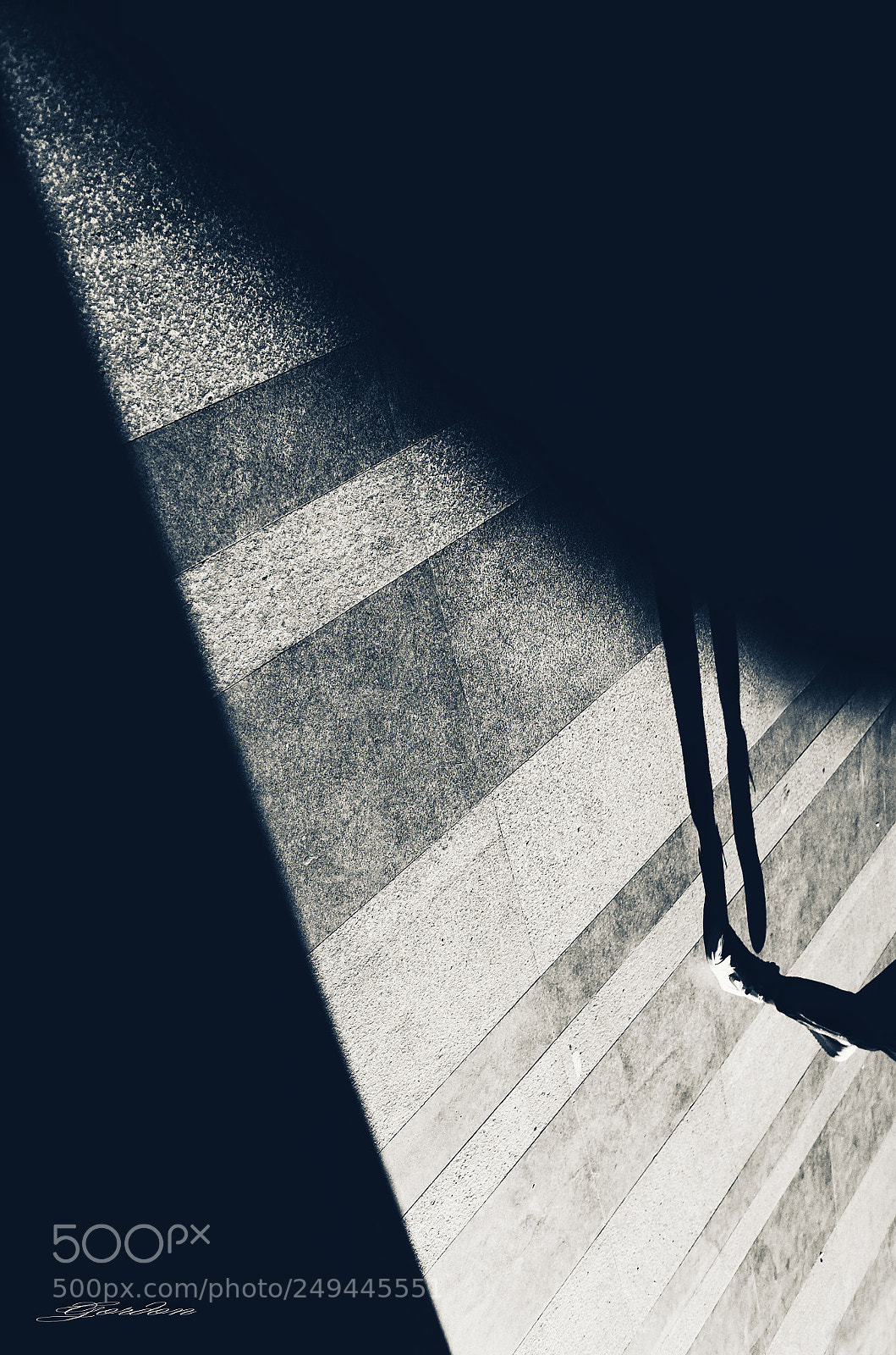 Ricoh GR II sample photo. Street photography