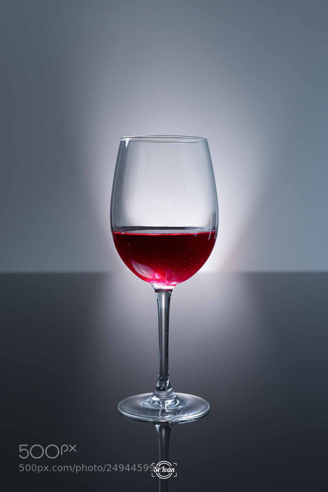 Nikon D7100 sample photo. Red & blue photography