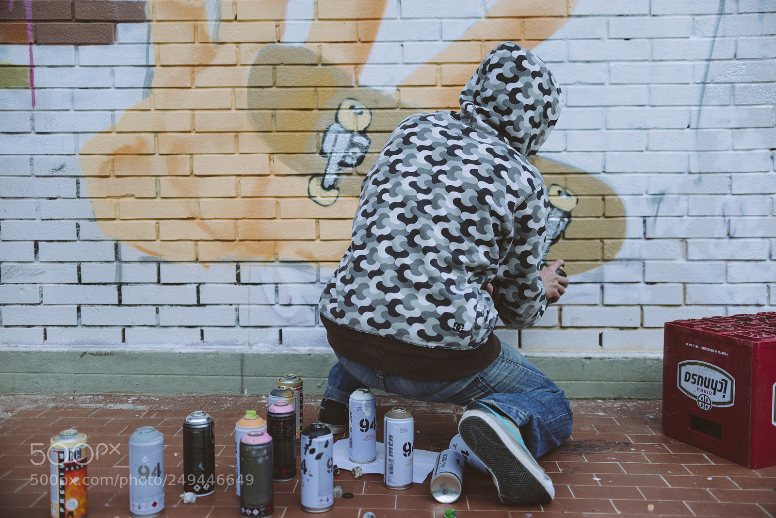 Nikon D610 sample photo. T. on wall photography
