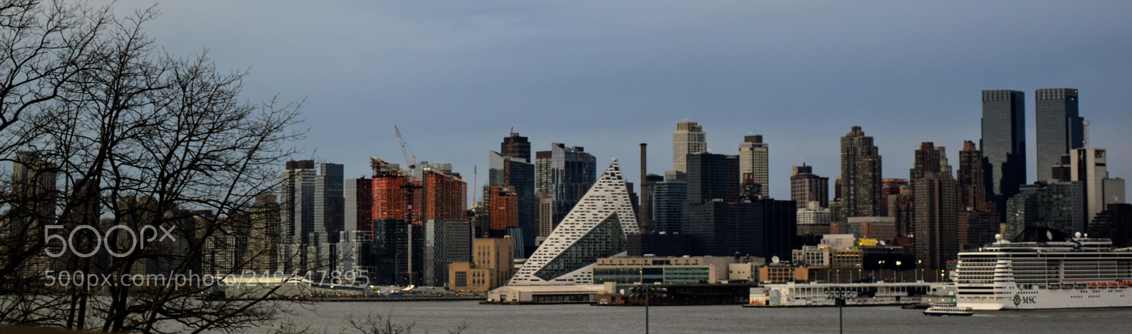 Nikon D5300 sample photo. Ny pier day time photography