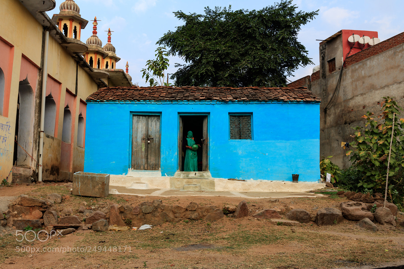 Canon EOS 760D (EOS Rebel T6s / EOS 8000D) sample photo. Orcha's blue house photography