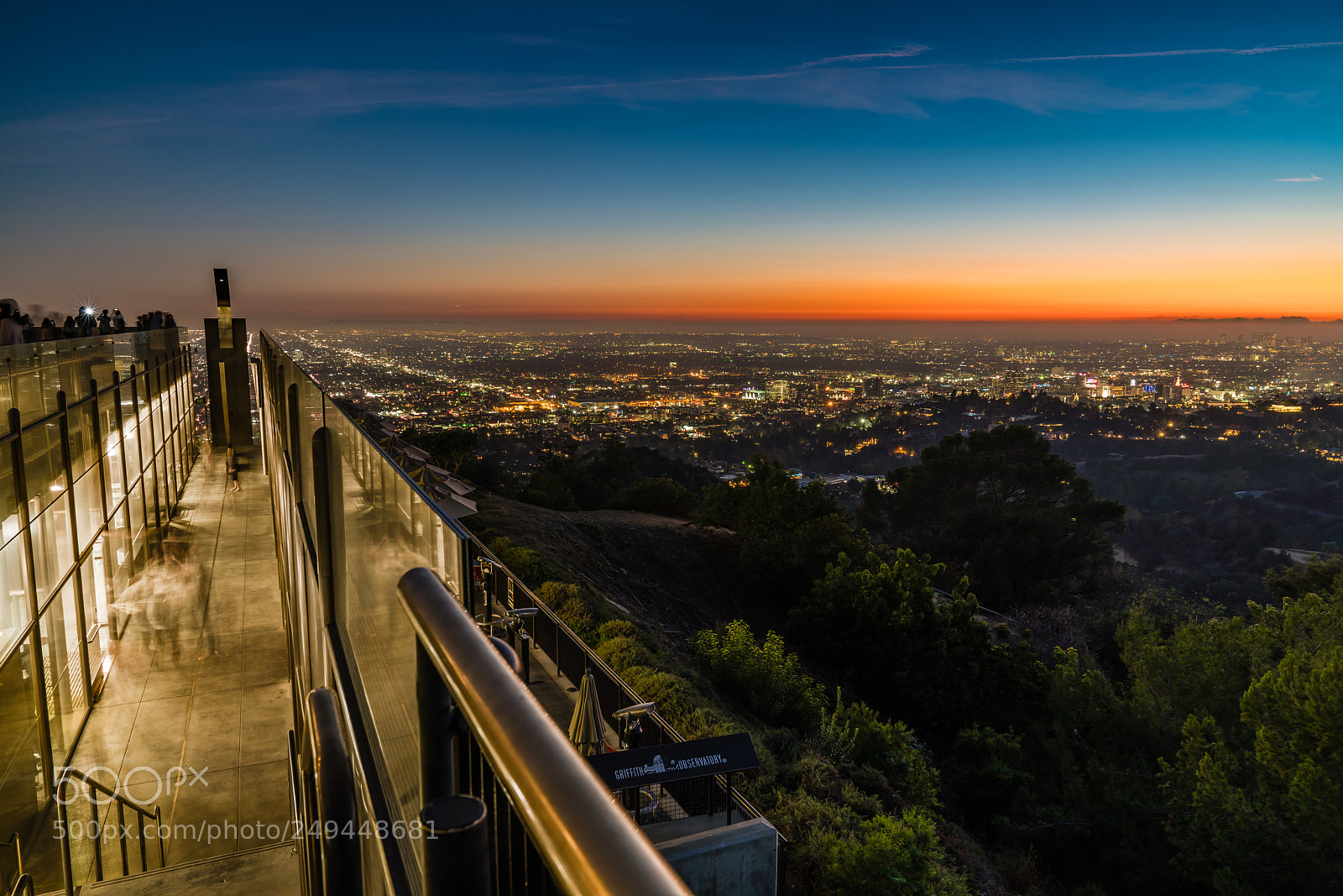 Sony a7R III sample photo. Griffith observatory photography
