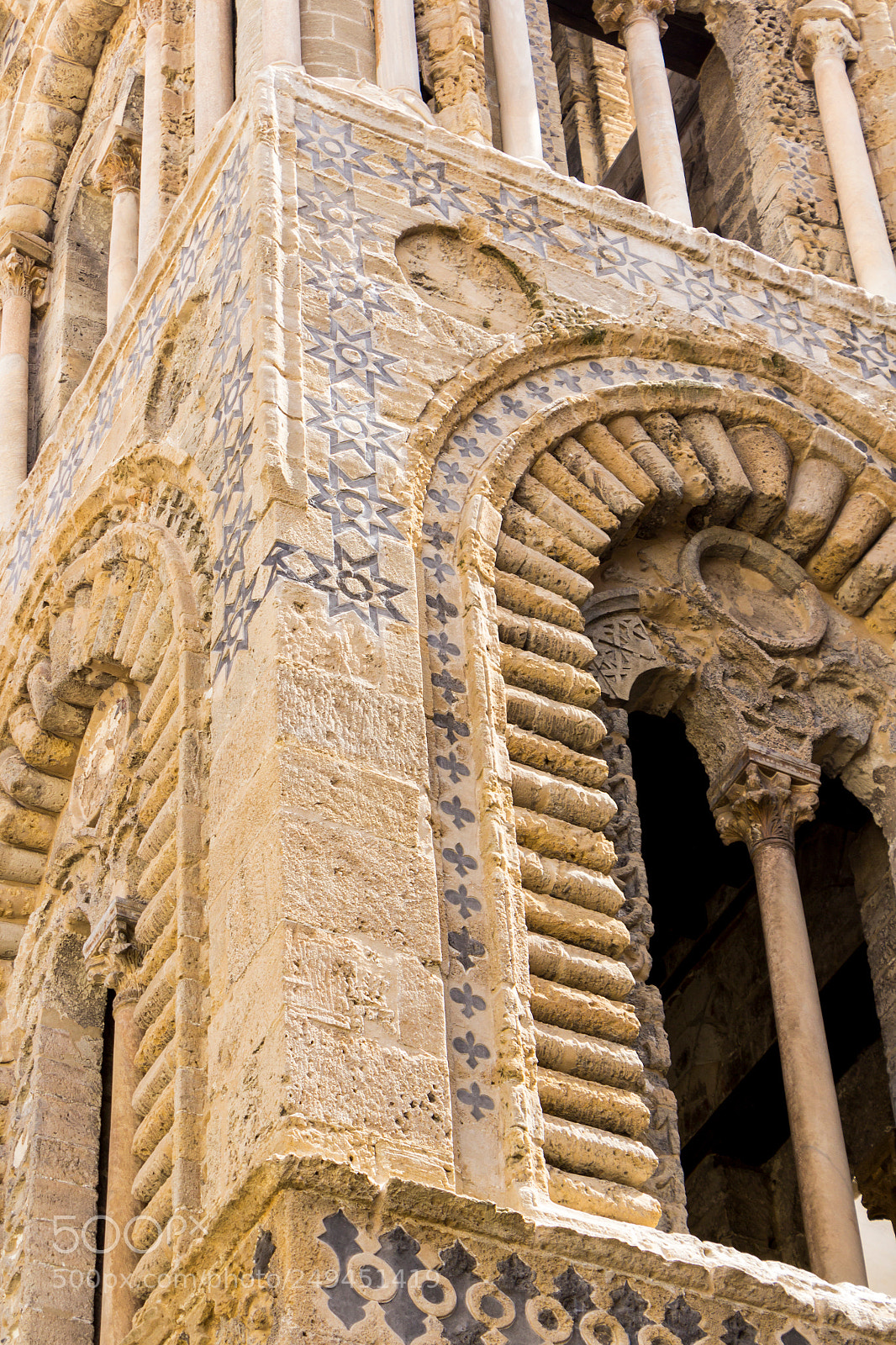 Canon EOS 600D (Rebel EOS T3i / EOS Kiss X5) sample photo. Church of santa maria photography