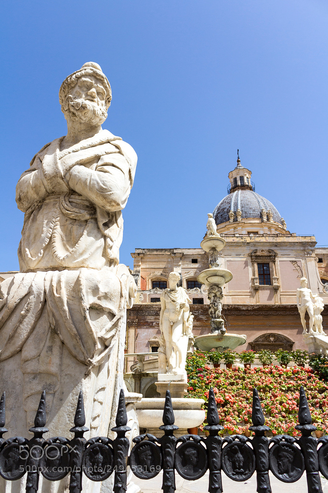 Canon EOS 600D (Rebel EOS T3i / EOS Kiss X5) sample photo. Sicilian cityscape photography
