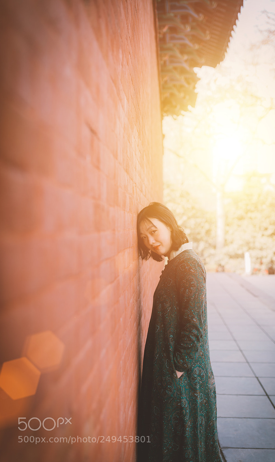 Canon EOS 5D Mark IV sample photo. Sunshine in winter photography