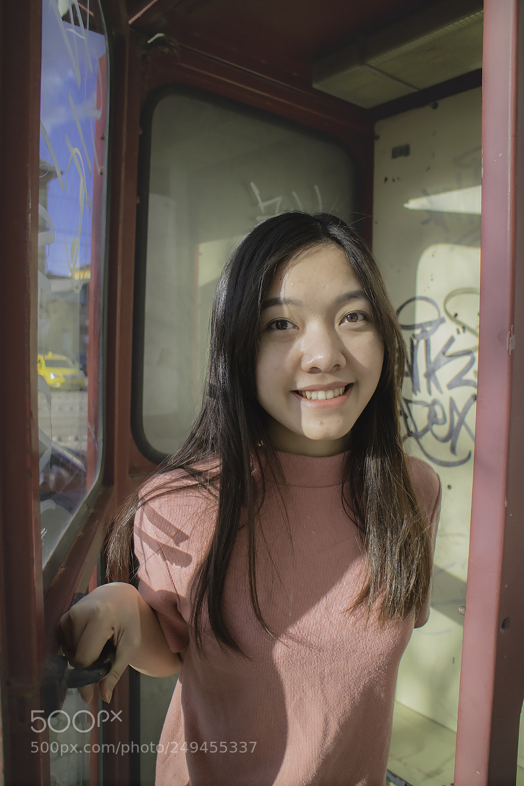 Canon EOS M3 sample photo. Phonebox photography