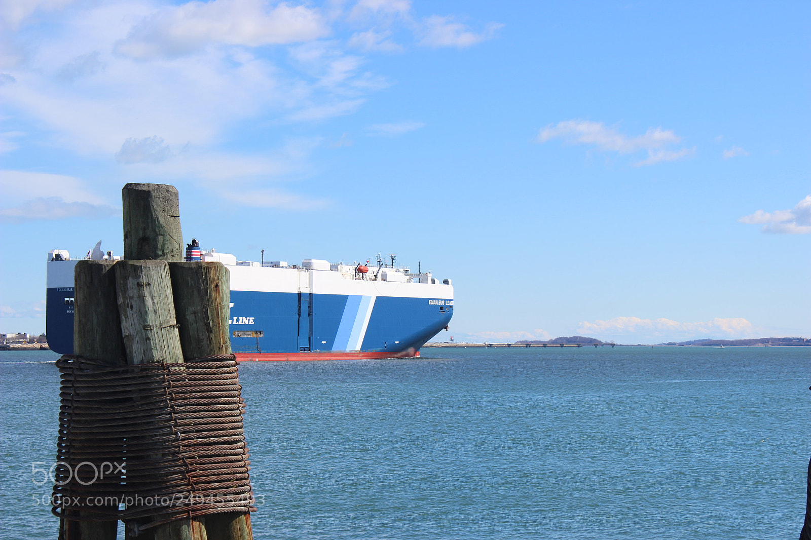 Canon EOS 600D (Rebel EOS T3i / EOS Kiss X5) sample photo. Blue liner photography