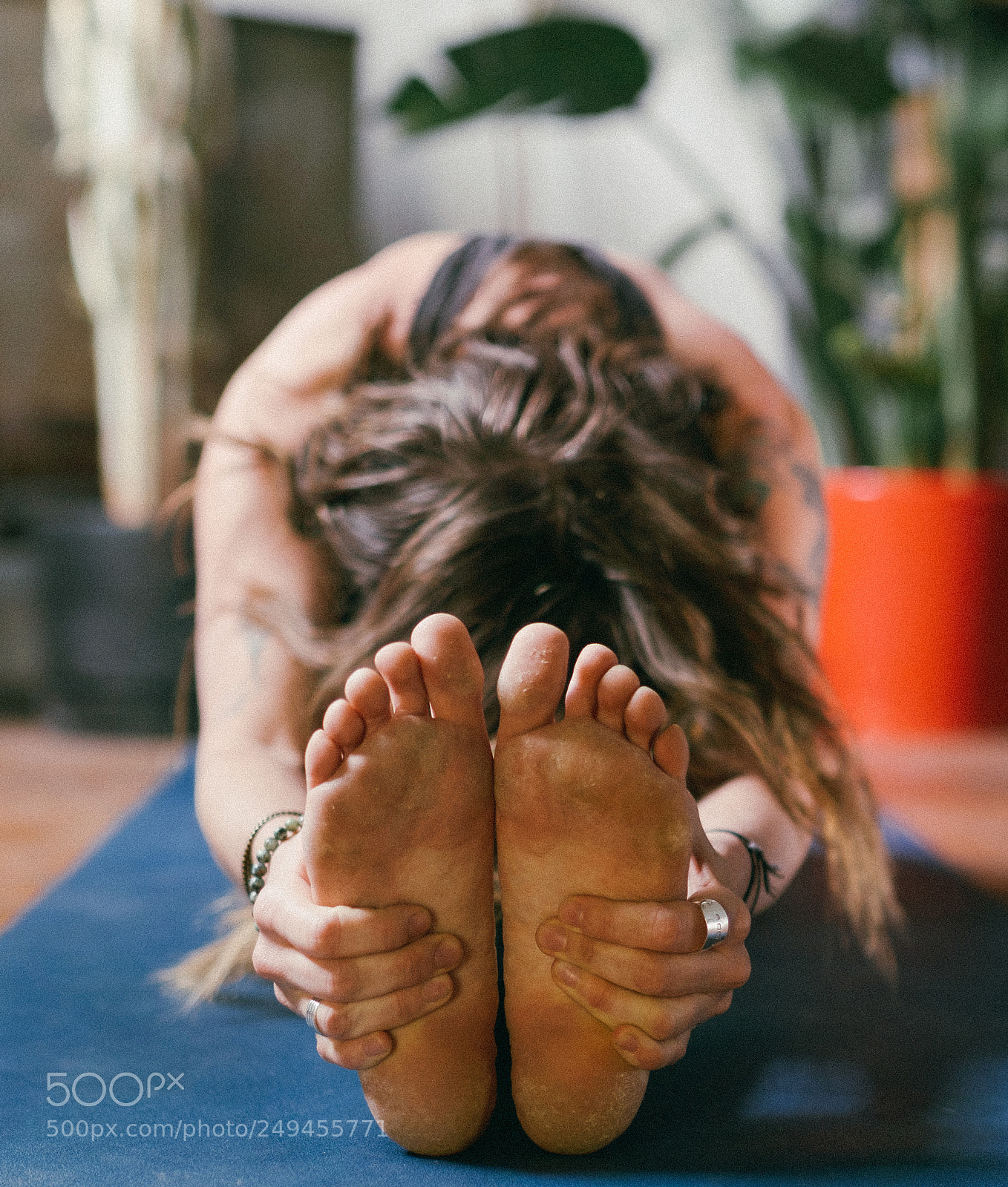 Fujifilm X-Pro1 sample photo. Yoga in natural light photography