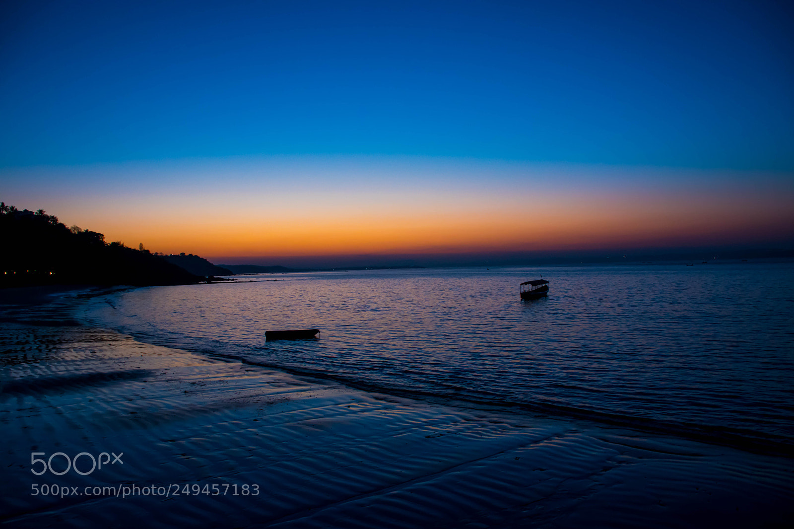 Nikon D5500 sample photo. Blue morning photography