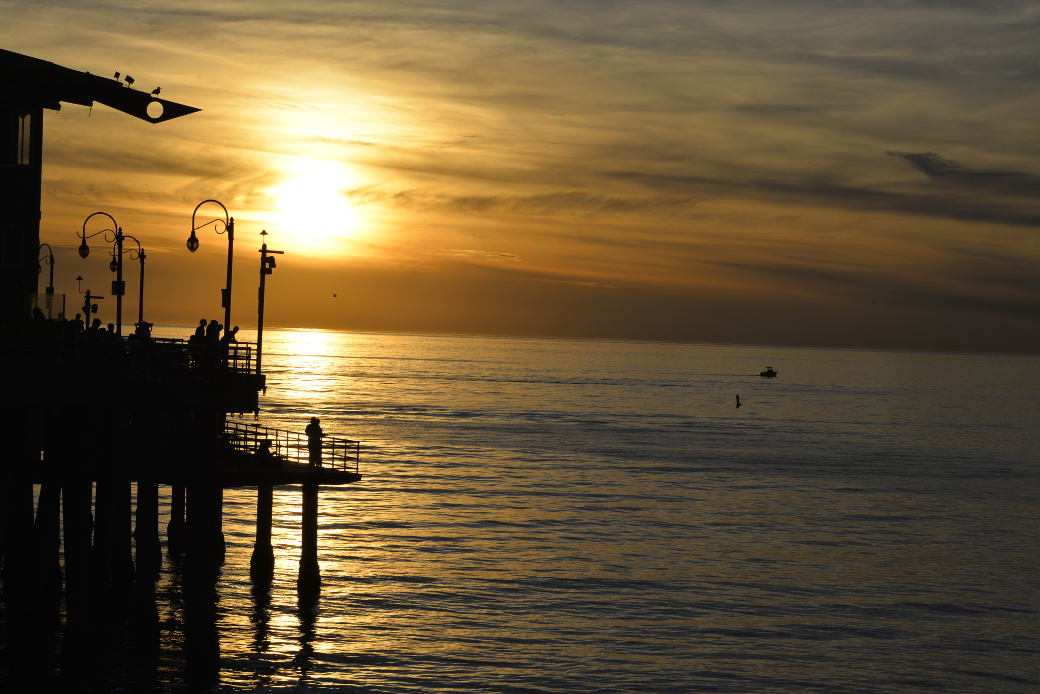 Nikon D610 sample photo. Sunset in santa monica beach, california photography