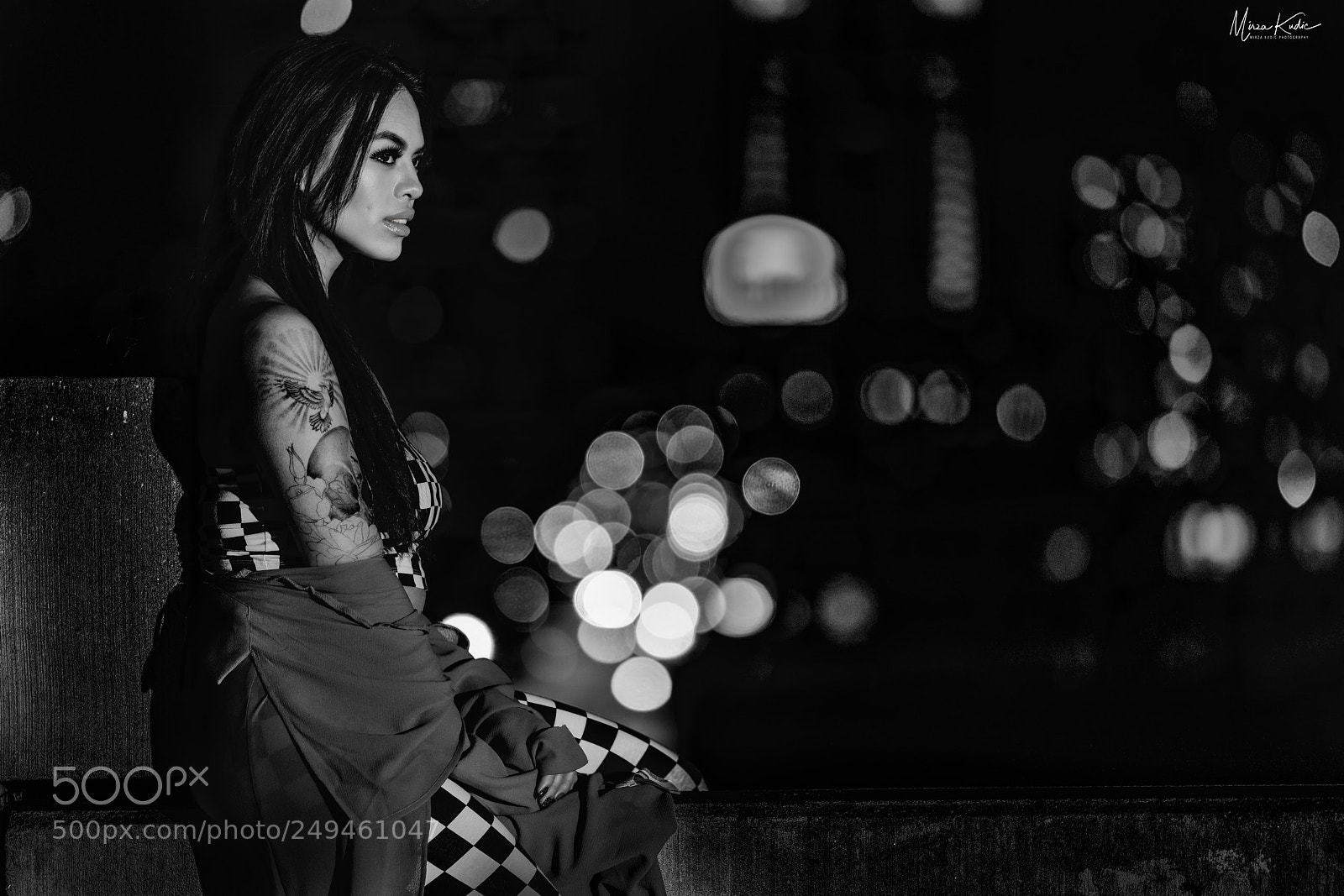 Sony a7R III sample photo. Set the mood photography