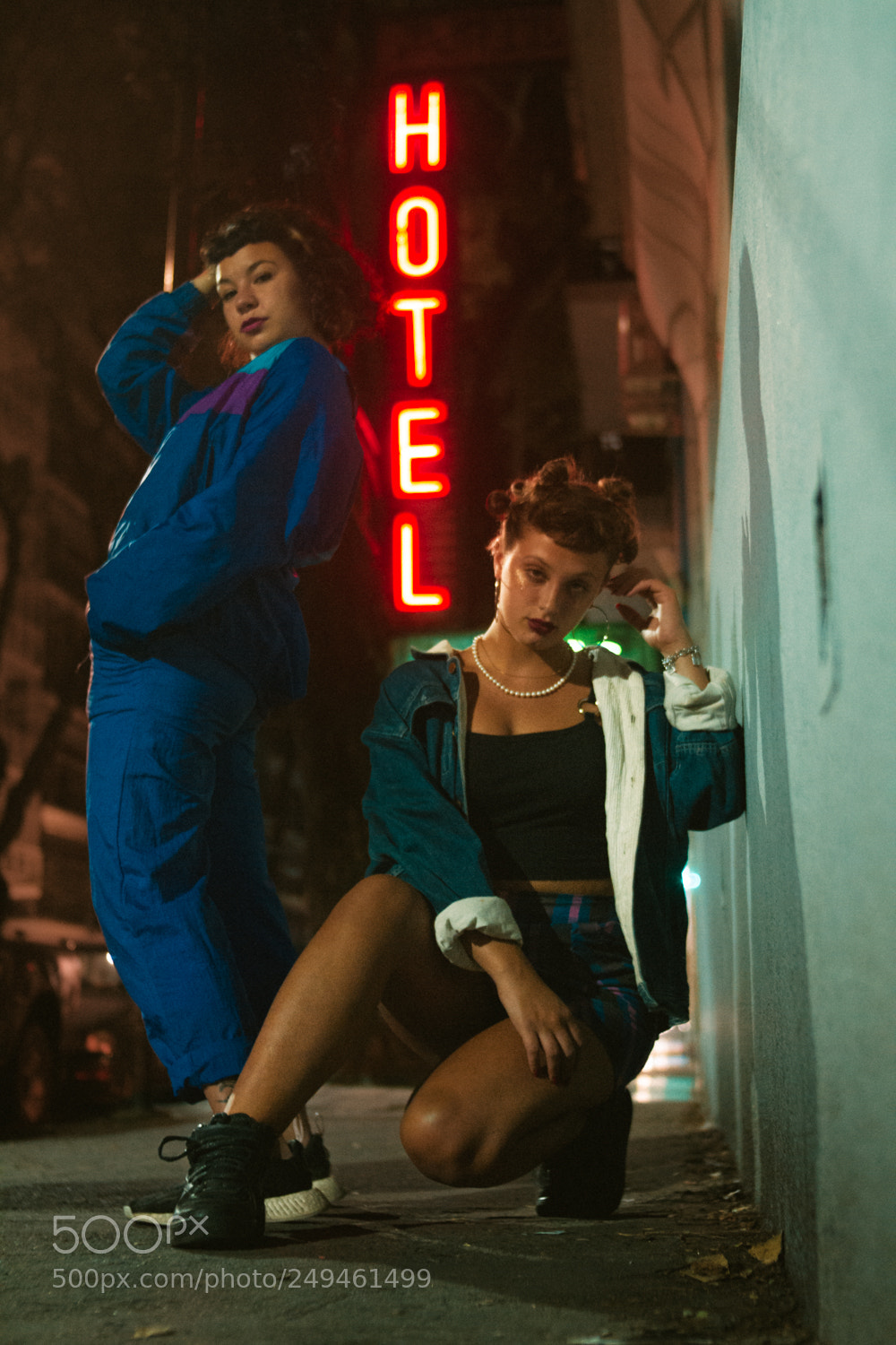 Canon EOS 7D sample photo. Neon wave photography