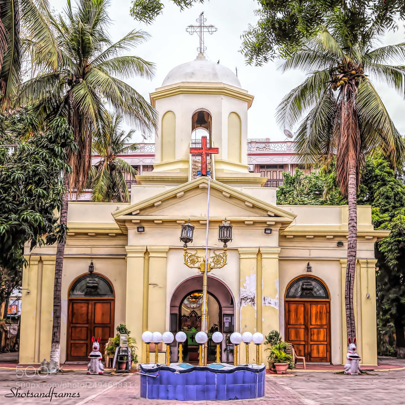 Canon EOS 750D (EOS Rebel T6i / EOS Kiss X8i) sample photo. Tucker church broadway chennai photography