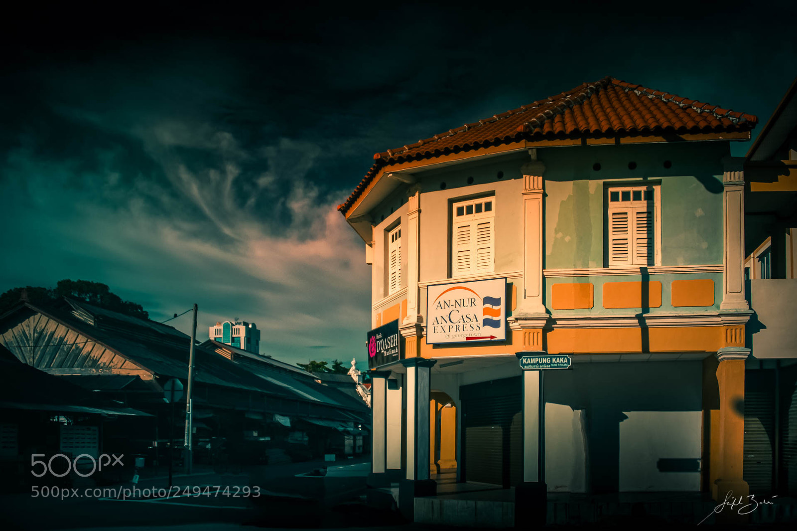 Nikon D700 sample photo. Old building photography