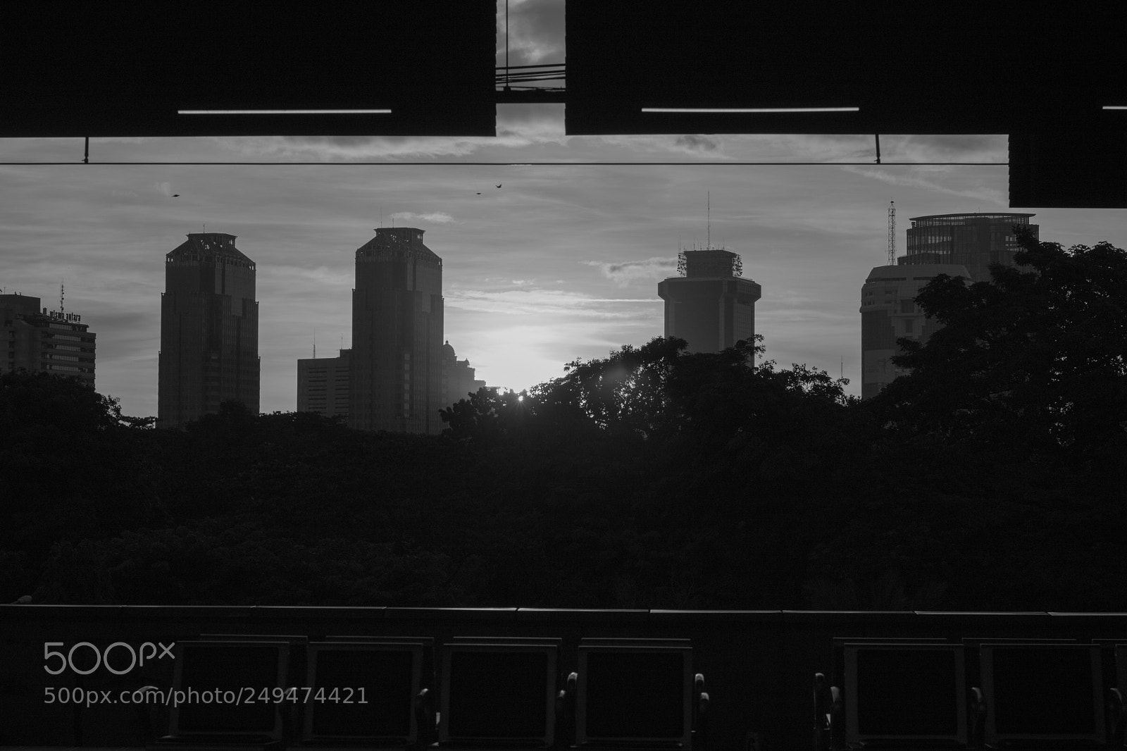 Canon EOS 760D (EOS Rebel T6s / EOS 8000D) sample photo. Moody photography