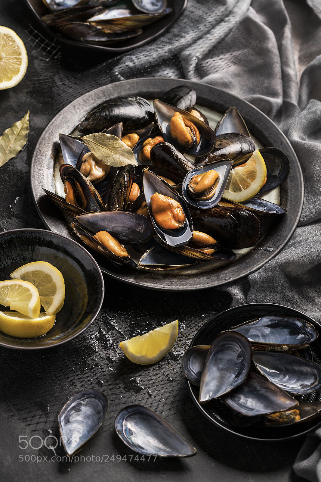 Sony a7R II sample photo. Steamed mussels photography