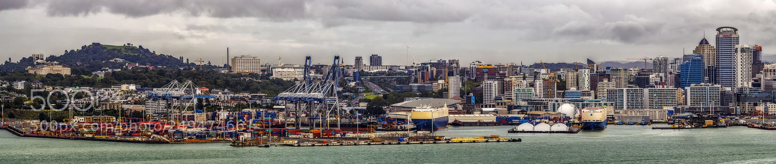 Canon EOS 700D (EOS Rebel T5i / EOS Kiss X7i) sample photo. Port of auckland photography