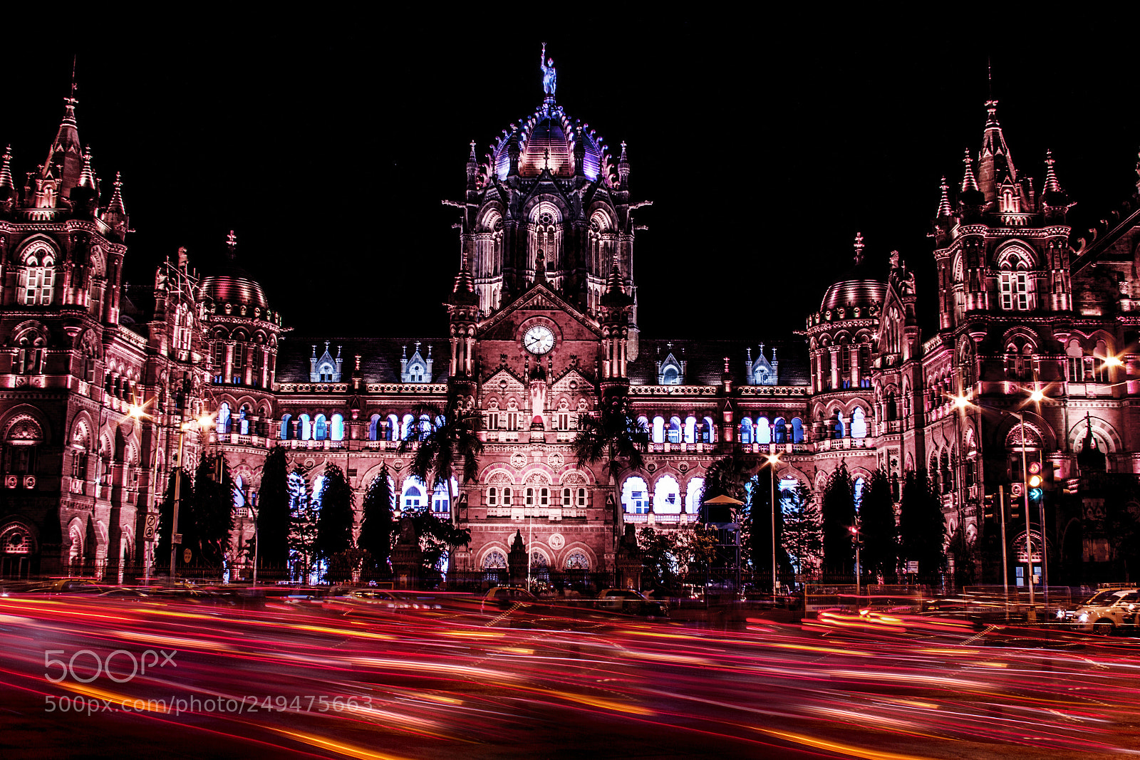 Canon EOS 700D (EOS Rebel T5i / EOS Kiss X7i) sample photo. Chhatrapati shivaji terminus mumbai photography