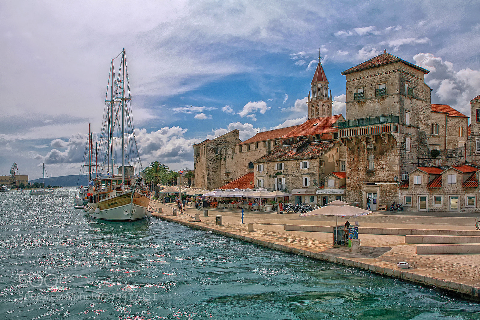 Canon EOS 450D (EOS Rebel XSi / EOS Kiss X2) sample photo. Trogir photography