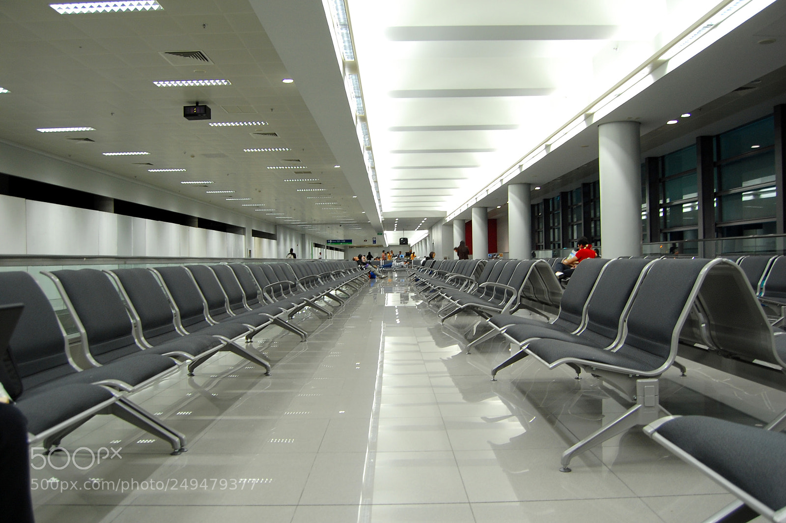 Nikon D40 sample photo. Naia terminal photography