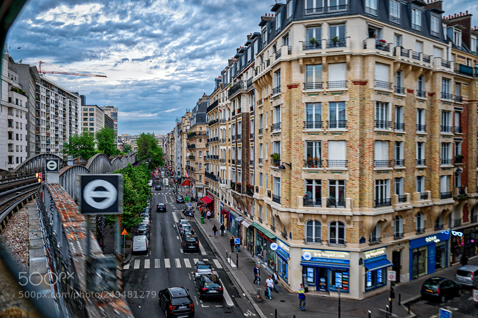 Nikon D4S sample photo. Behind window metro paris ! photography