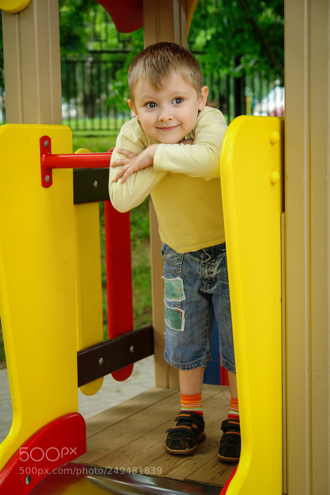 Sony DSC-R1 sample photo. Boy on the children's photography