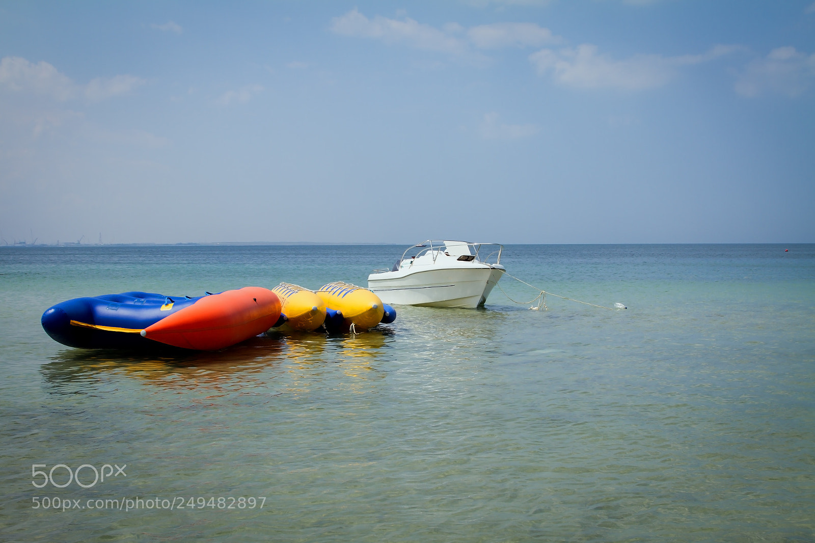 Canon EOS 7D sample photo. Boat with inflatable boats photography