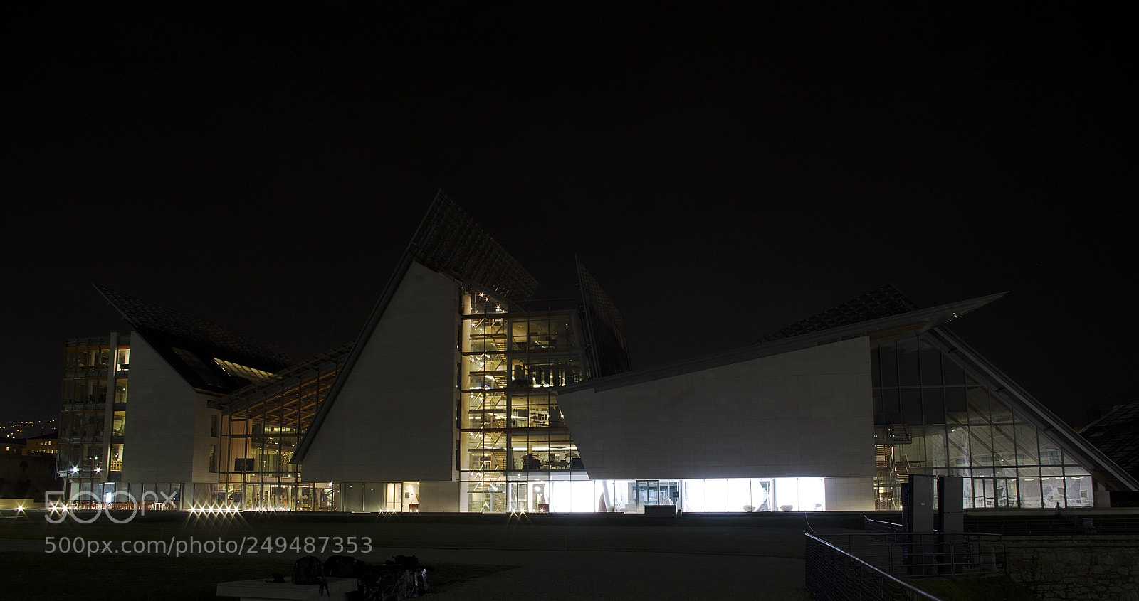 Pentax K-50 sample photo. Muse trento photography