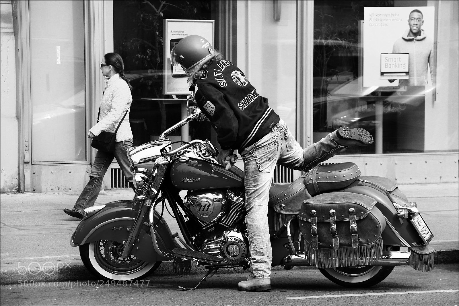 Canon EOS 60D sample photo. Hop on photography